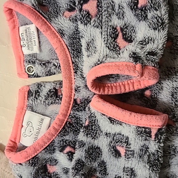 Light Baby jackets and sweaters (6-9months). - Picture 10 of 12